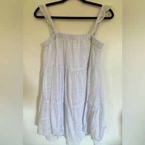 White Francesca’s dress with bow at back